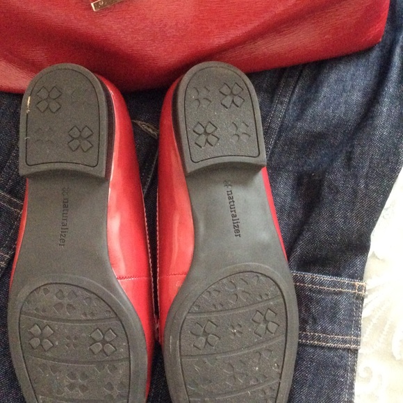 Naturalizer - Picture 2 of 2